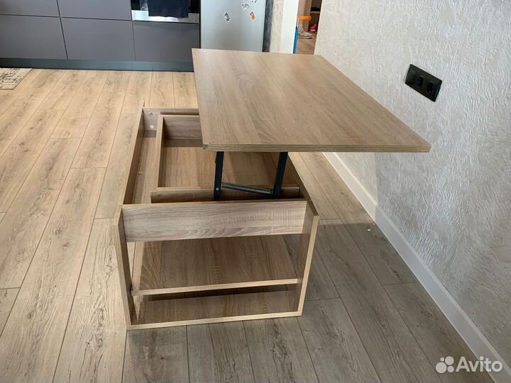 Журнальный стол