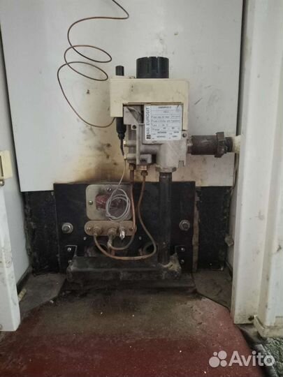 Продам котел газовый