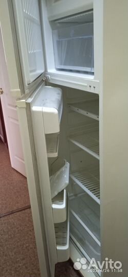 Холодильник Stinol 110 R