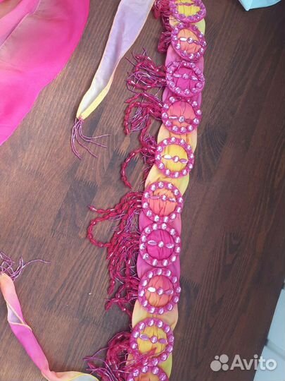 Костюм и юбки трёхцветные для восточных танцев