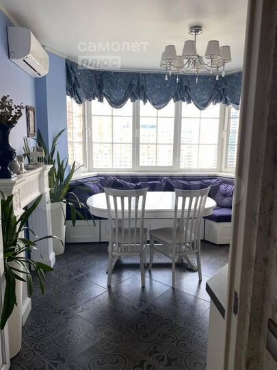 2-к. квартира, 71 м², 16/17 эт.