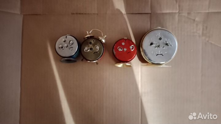 Часы будильник СССР