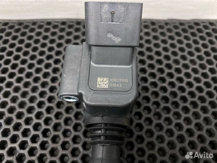 Катушка зажигания Audi A4 B9 cvkb 2.0 2016