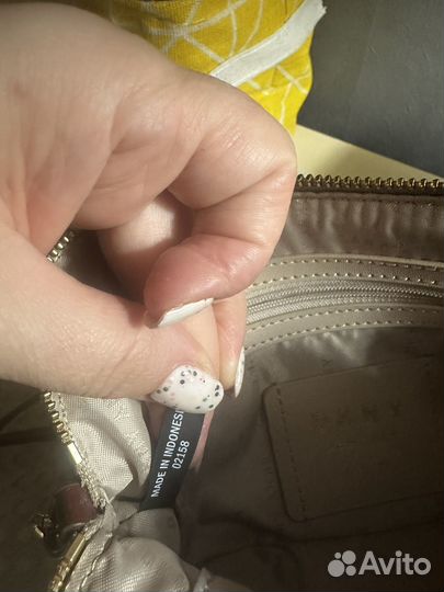 Кожаная кросс-боди dkny оригинальная