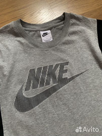 Футболка Nike