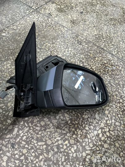 Зеркало заднего вида правое ford focus