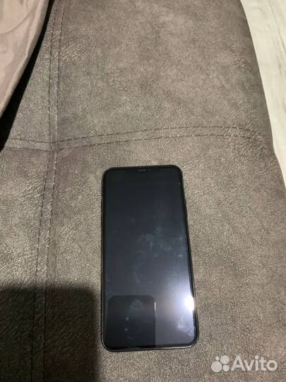Телефон iPhone 11 pro max