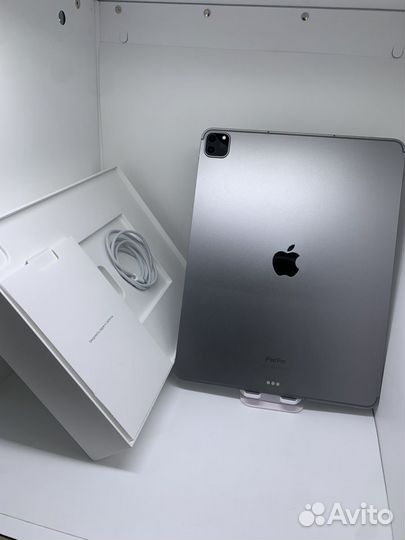 Apple iPad Pro 12.9(6-покол) Wifi+Cellular
