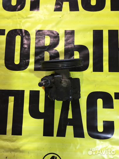 Насос гидроусилителя Mazda Demio