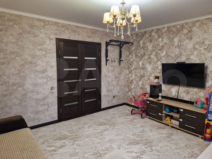 2-к. квартира, 48 м², 5/5 эт.