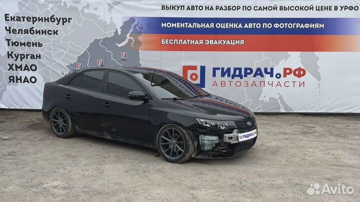 Обшивка багажника левая Kia Cerato (TD) 857841M000