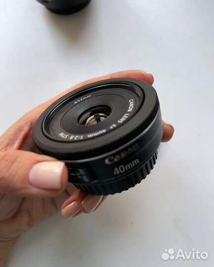 Объектив Canon 40mm macro 0.3m 0.98ft