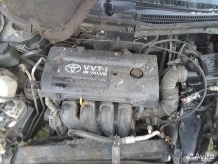 Toyota Caldina 1.8 AT, 2002, битый, 200 000 км