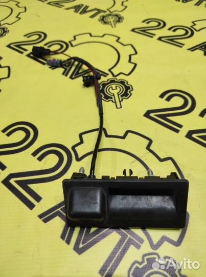 Камера заднего вида Volkswagen Tiguan 5NZ cczc