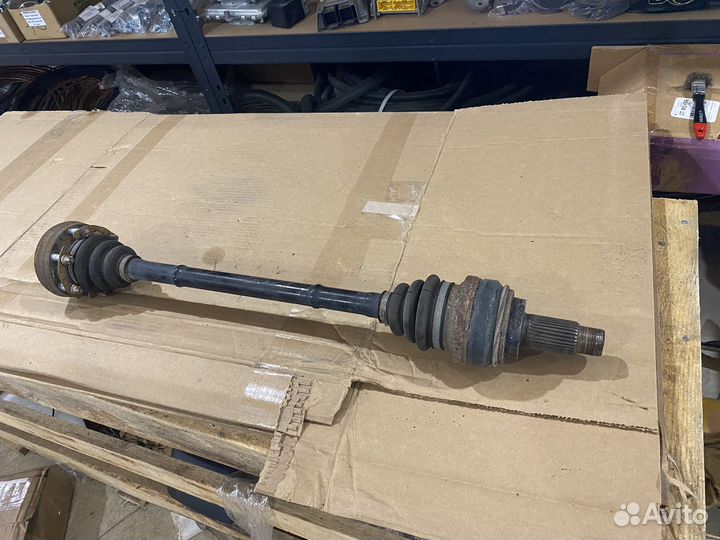 Привод задний правый bmw e84