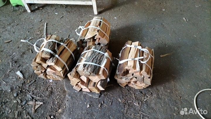 Дрова в вязанках