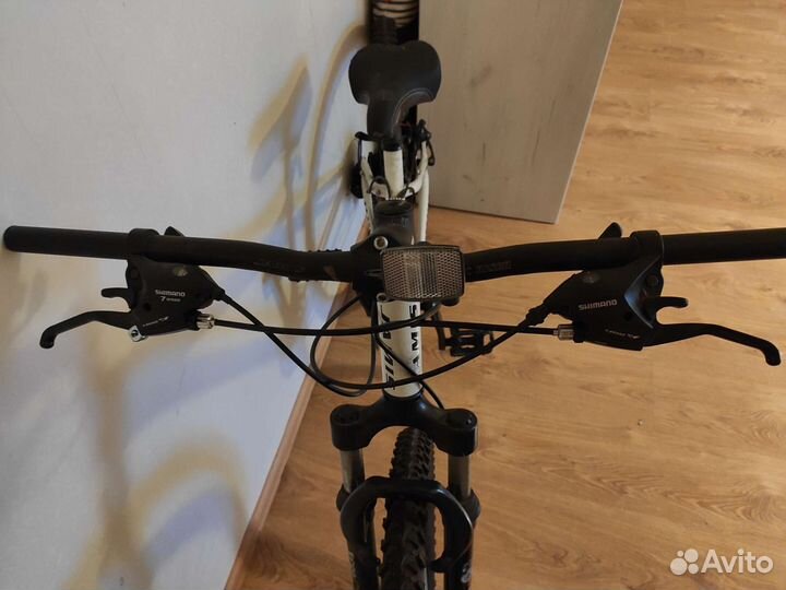 Велосипед Jamis Trail 2.0