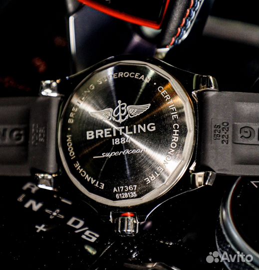 Часы Breitling Superocean 44