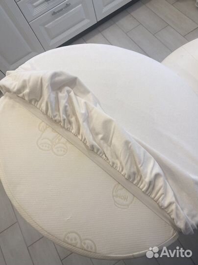 Матрас в круглую кроватку
