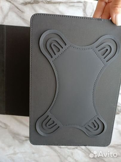 Новый универсальный чехол для планшета