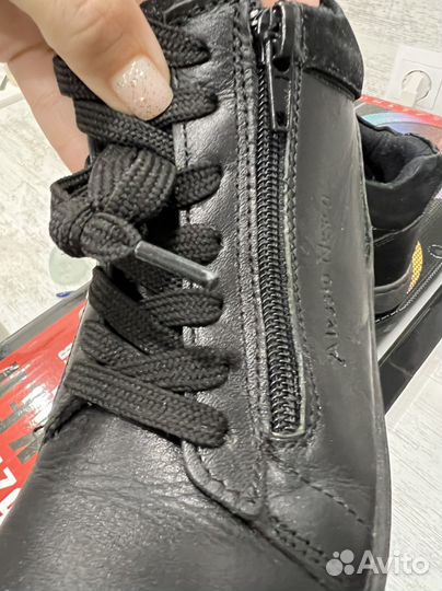 Полуботинки натуральная кожа 31 размер