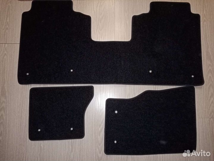 Автомобильные коврики