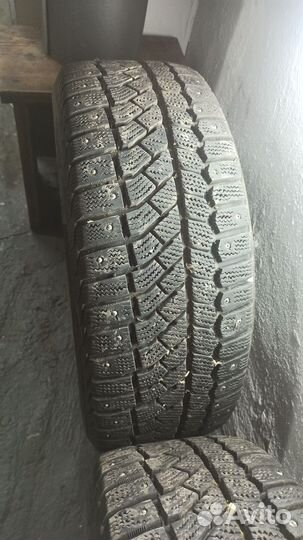 Viatti Brina Nordico V-522 215/50 R17