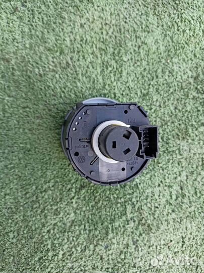 Блок управления светом Volkswagen Jetta седан 1.6