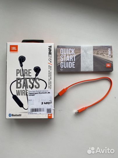 Беспроводные наушники Tune JBL 215BT