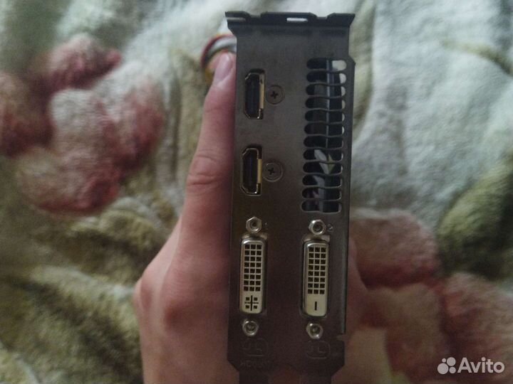 Видеокарта gigabyte 2gb