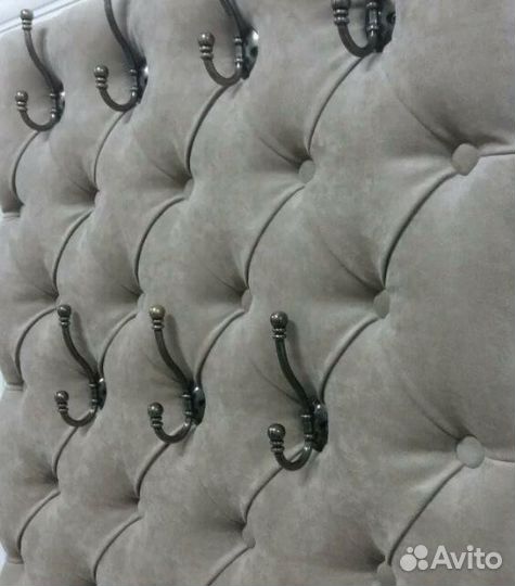 Прихожая, вешалка