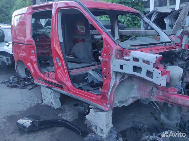 В разборе fiat doblo 2011 1.4 t МКПП