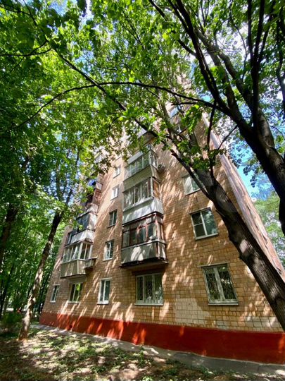 2-к. квартира, 42,1 м², 1/9 эт.