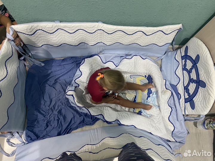 Бортики в кровать