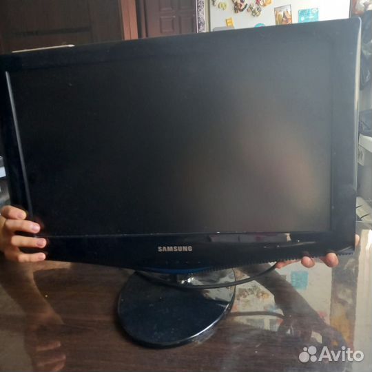 Телевизор samsung 24 дюйма
