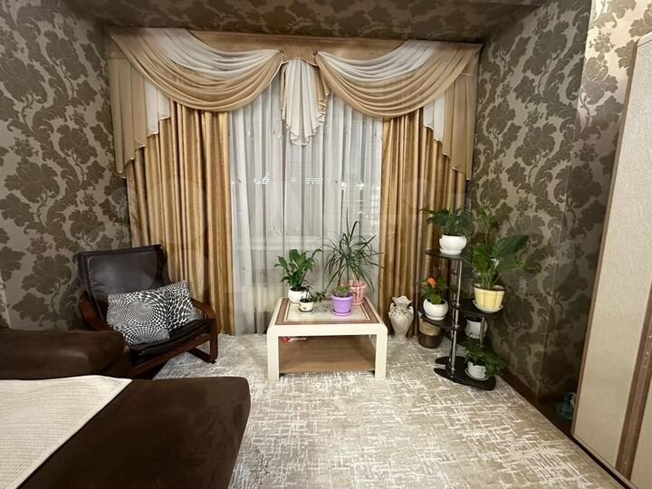 2-к. квартира, 61 м², 4/9 эт.