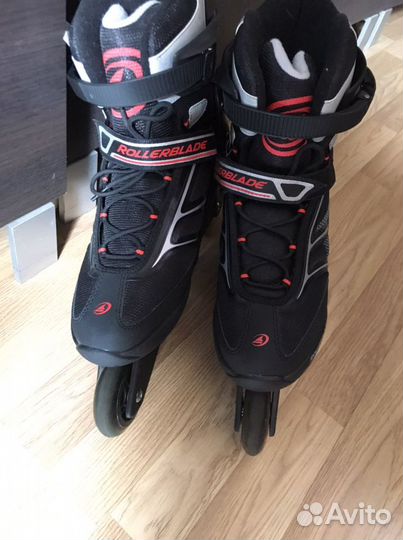 Роликовые коньки Rollerblade 2016 + защита
