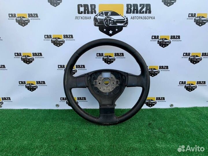 Рулевое колесо Volkswagen Passat