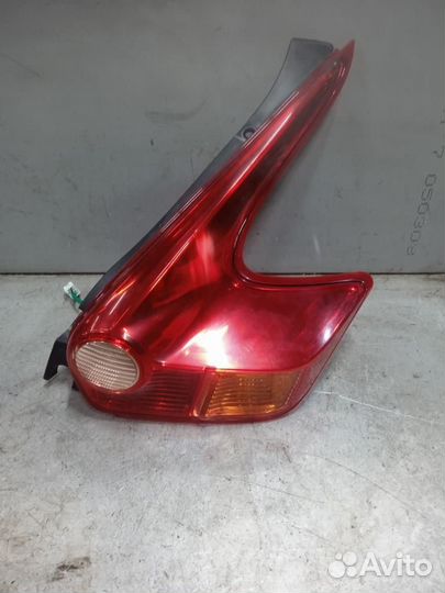 Фонарь задний правый Juke