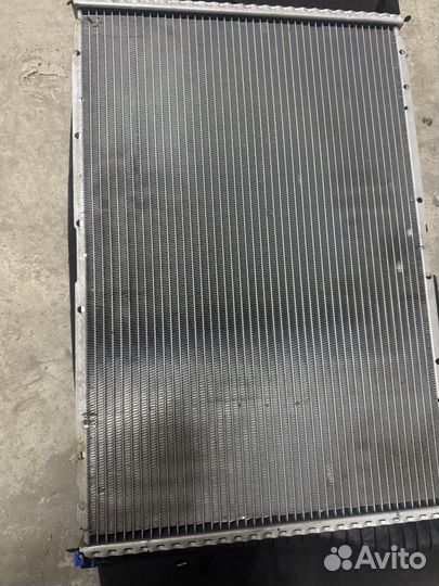 Радиатор охлаждения BMW E39 mahle 2022год