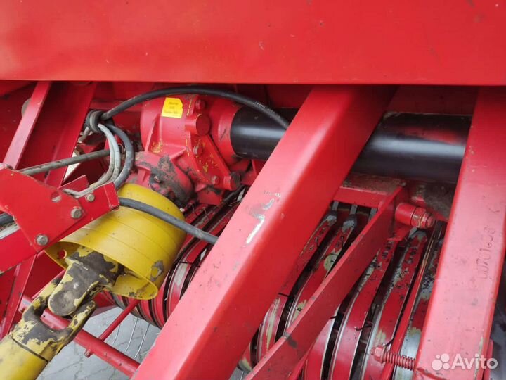 Пресс-подборщик Claas Rollant 46, 1998