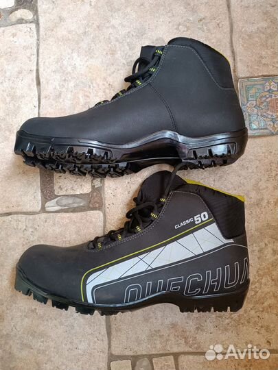 Лыжи беговые, лыжные ботинки 45 размер