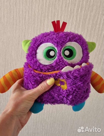 Игрушка Fisher Price мягкий музыкальный монстрик