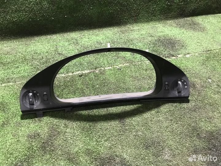 Рамка панели приборов Bmw 5-Series E39 M52B20 1