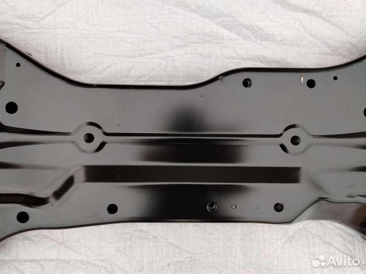 Подрамник передний Mitsubishi lancer 10