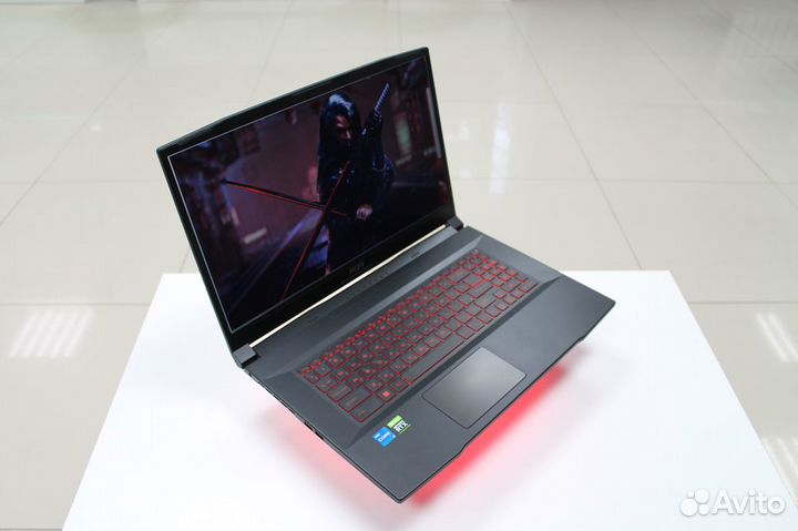 Игровой ноутбук Katana MSI