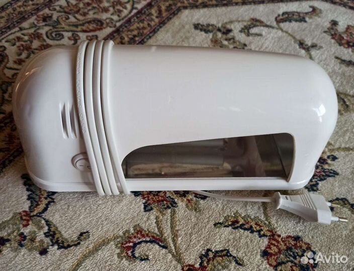 Лампа уф для ногтей