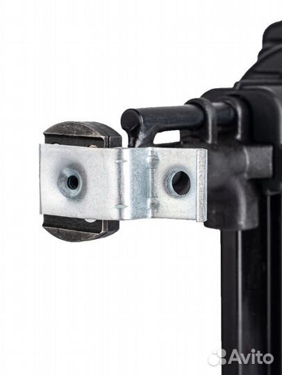 Крепеж для подвесных потолков под шпильку