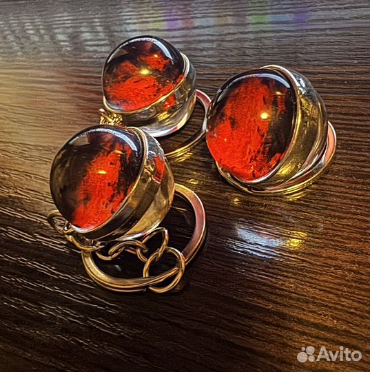 Брелок Марс светящийся новый