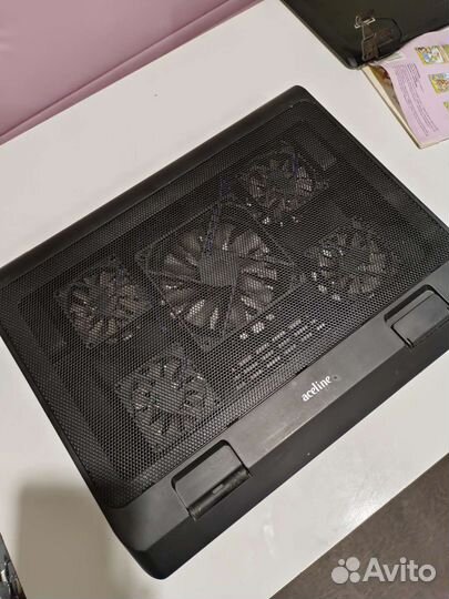 Подставка с охлаждением для ноутбука